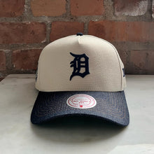 Load image into Gallery viewer, COOL KID THINKING CAP
